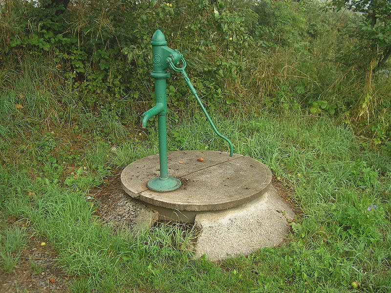 studna bez jména (3804)