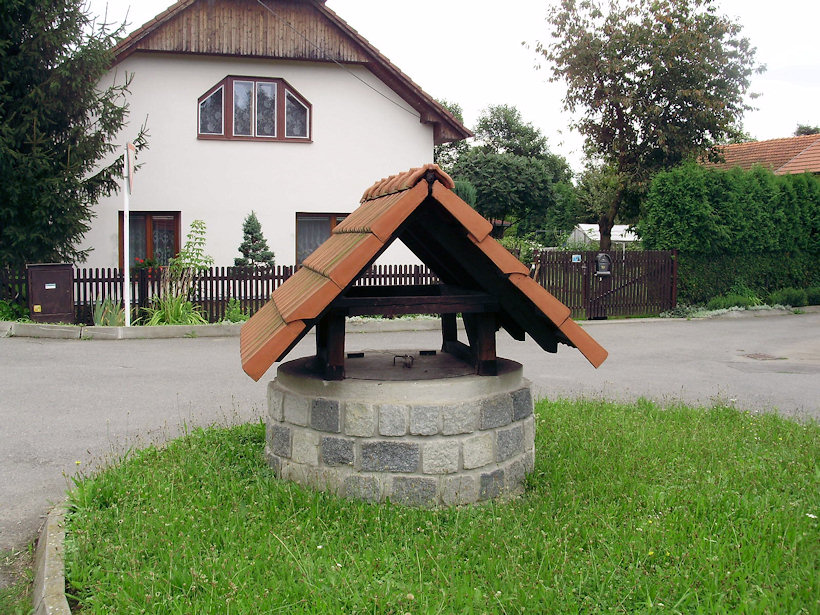 studna bez jména (3810)