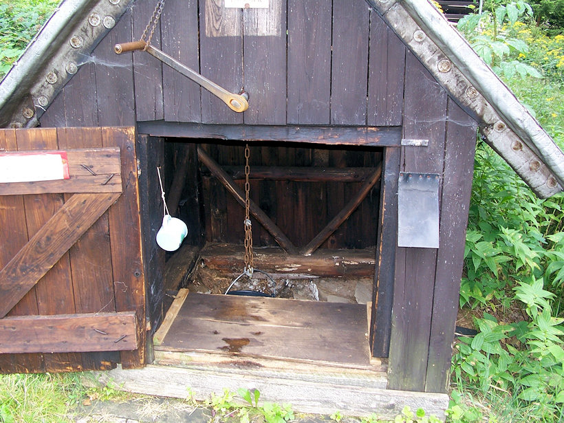 Stará studna (3873)