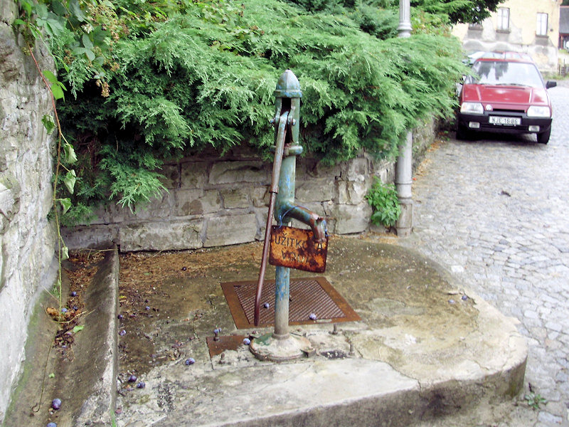 studna bez jména (3911)