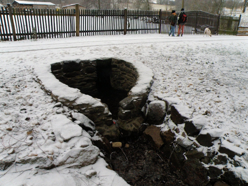 studánka bez jména (3989)
