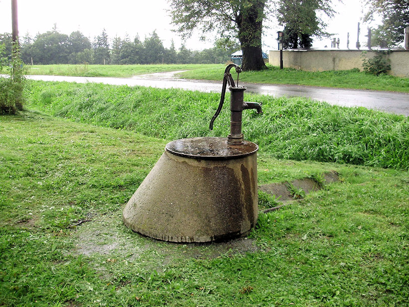 studna U kostela (4004)