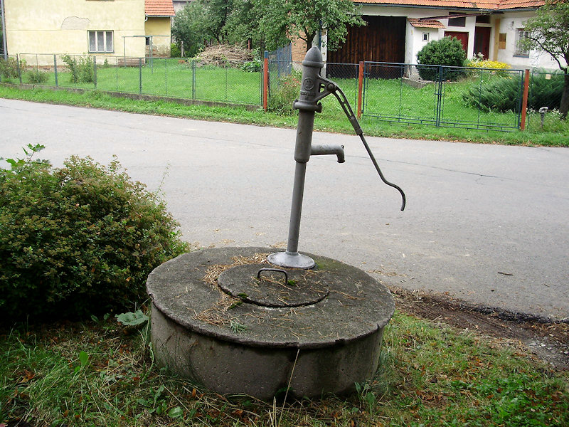 studna bez jména (4007)