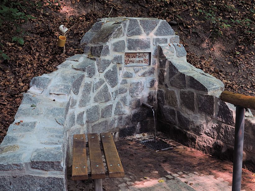 studánka Františkův pramen (4124)