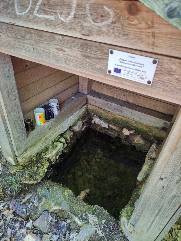 studánka U Pískovny (4160)