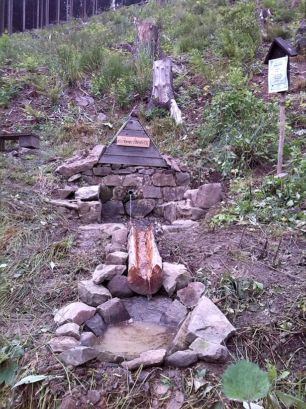 studánka Pramen Štěstí (4168)
