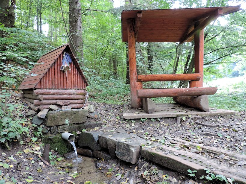 Studánka v Nectavě (4303)