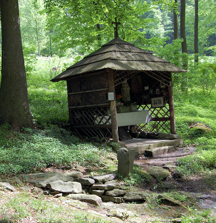 studánka Dobrá voda v Karhanech (4389)