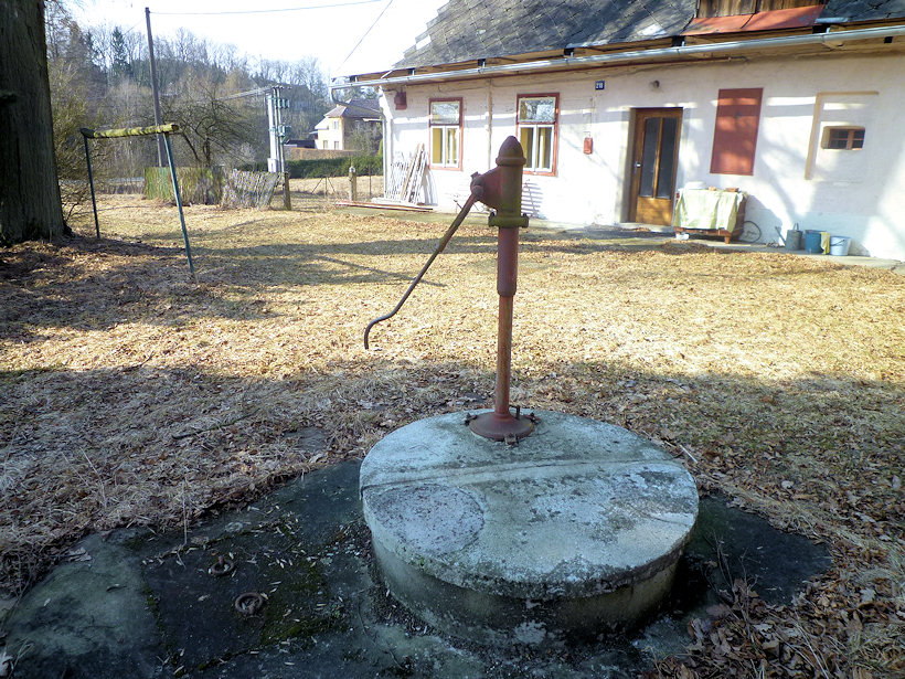 studna bez jména (4418)