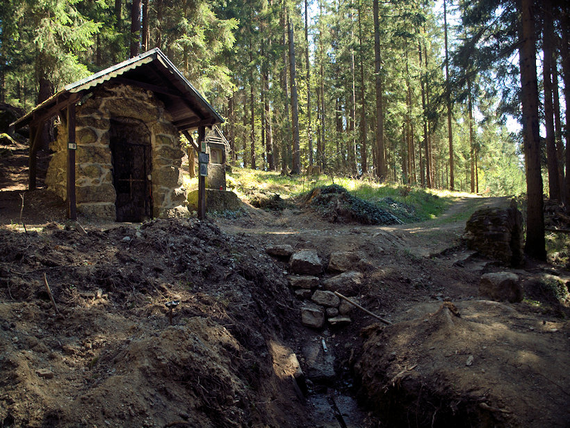 studánka Panny Marie Lurdské (4499)
