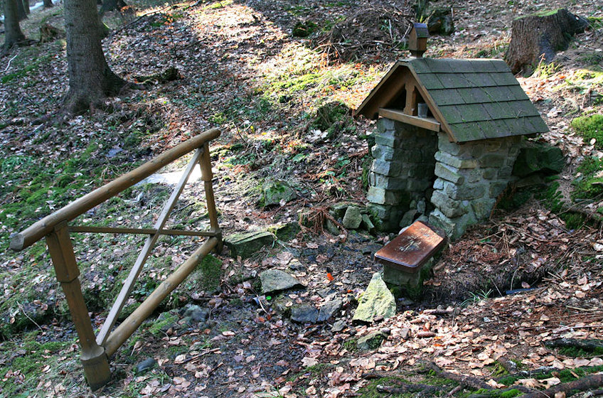 studánka V Prostředním (4532)