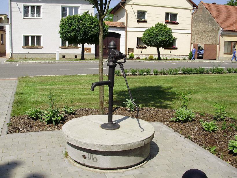 studna bez jména (4663)