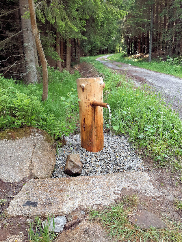 jiný vodní zdroj bez jména (4819)