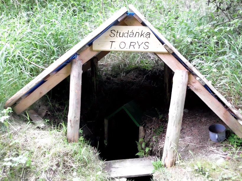 studánka bez jména (4930)