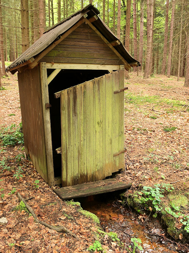 studánka Nad lesní nádrží (5114)