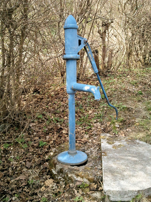 studna bez jména (5555)