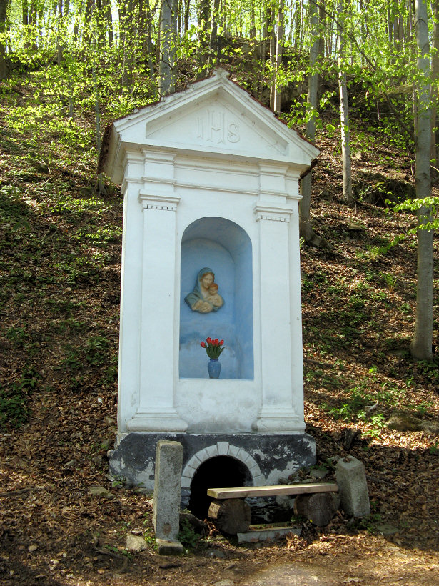 studánka Madona u Vltavy (5607)