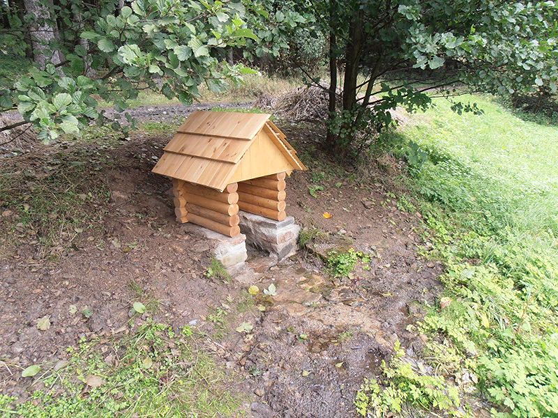 studánka Pernovka (5693)