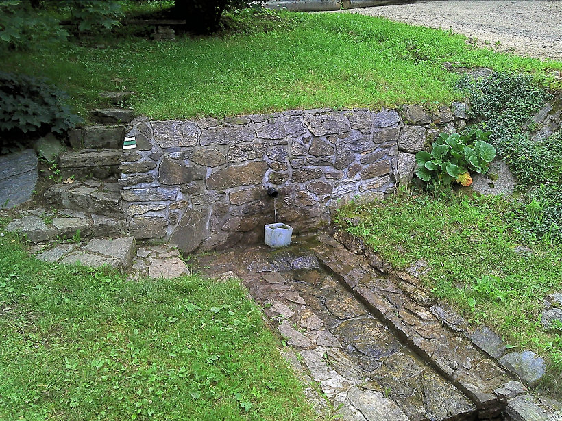 studánka Nad Hlubokou (5815)