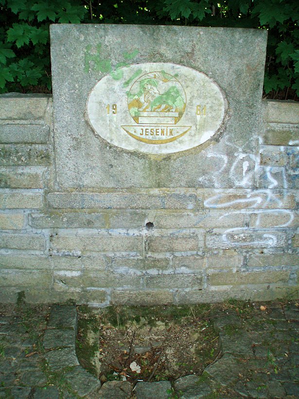 Gilbertův pramen (6143)