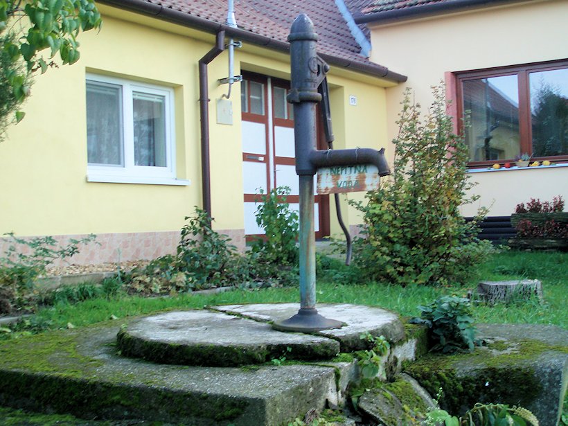 studna bez jména (6184)