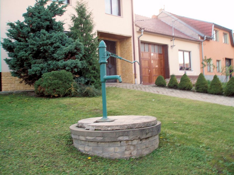 studna bez jména (6189)