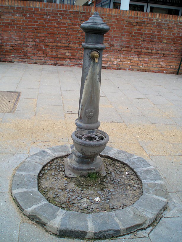jiný vodní zdroj bez jména (6361)