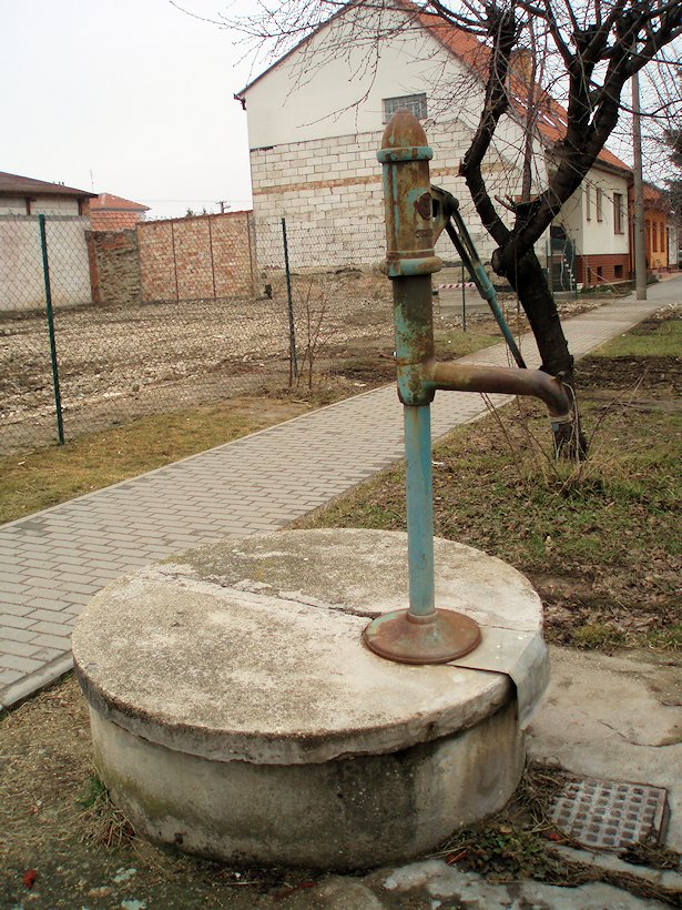 studna bez jména (6537)