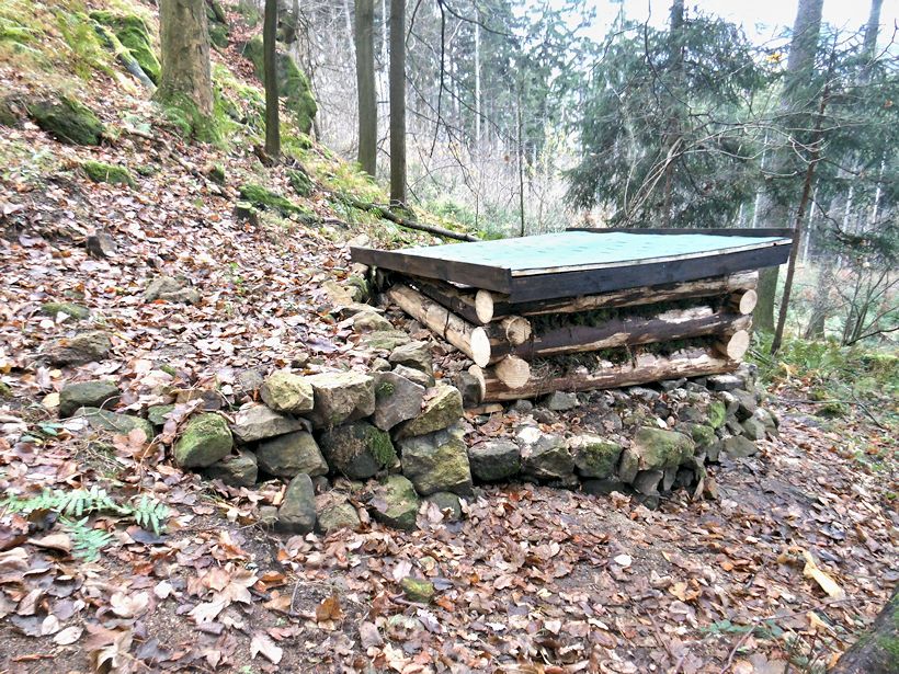 Kamenná studna v Podzámčí (6715)