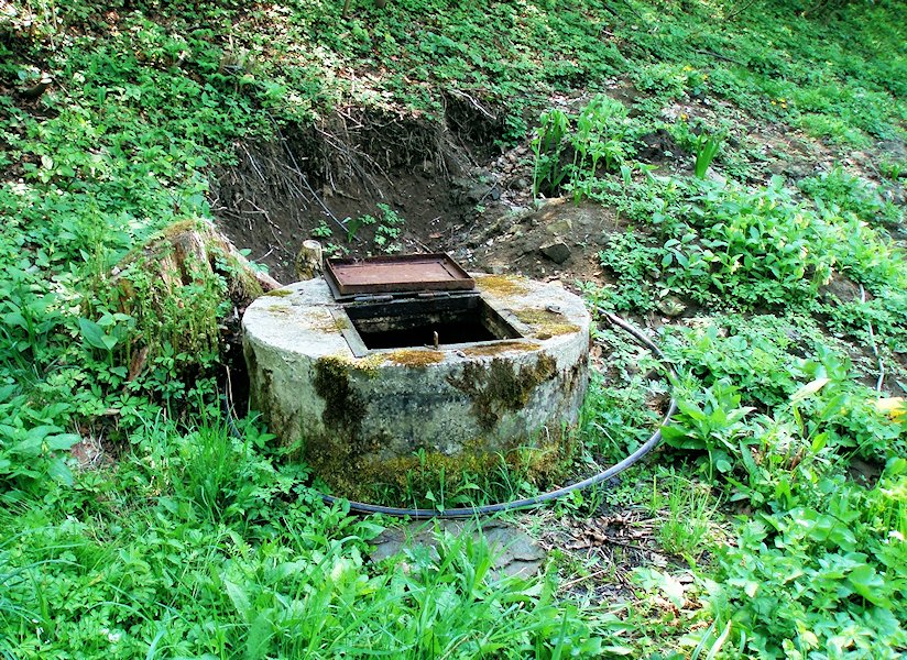 Jugova studna (6776)