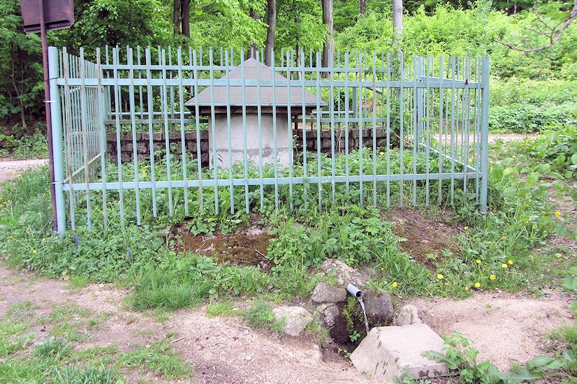 pramen bez jména (6851)