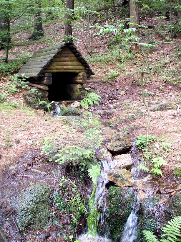 studánka Pod lomem (6952)