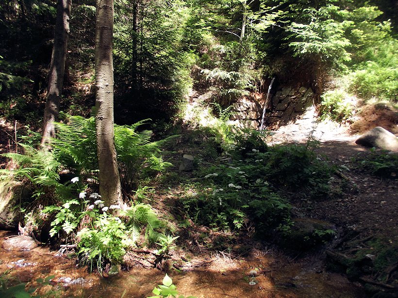 jiný vodní zdroj bez jména (6963)