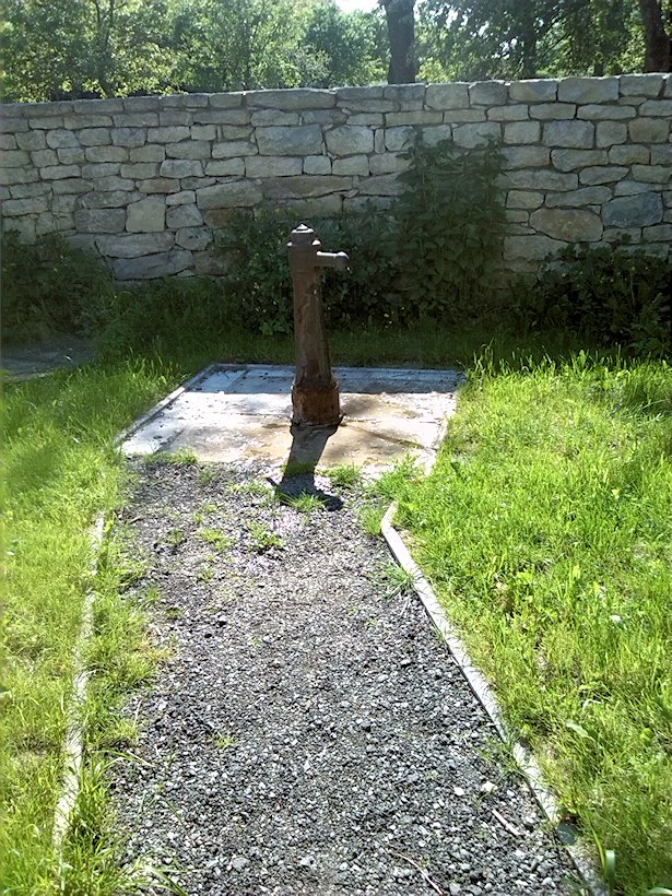 jiný vodní zdroj Před hřbitovem (7000)