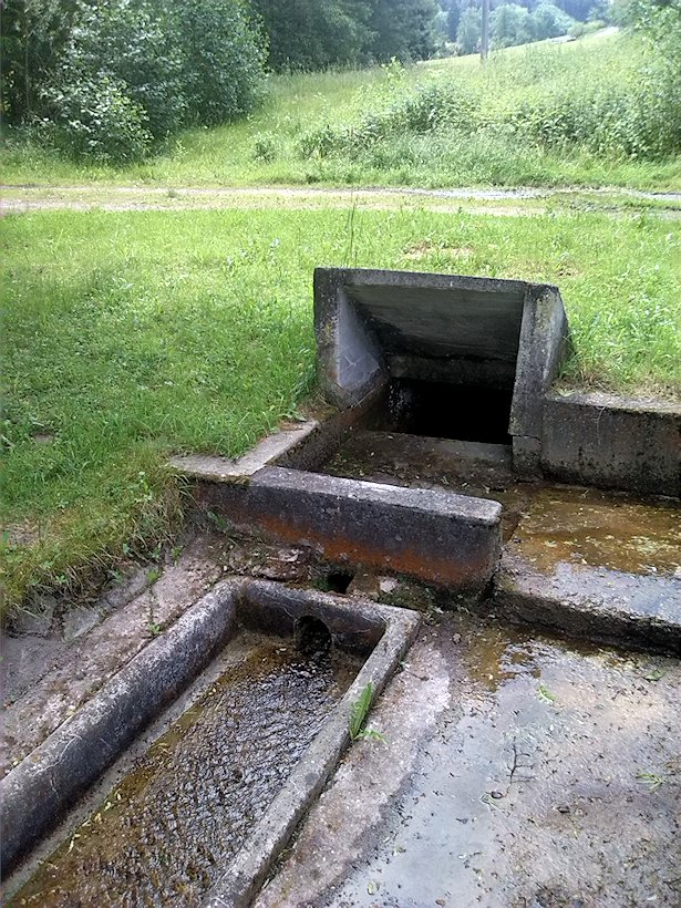 studánka V Dílcích (7013)