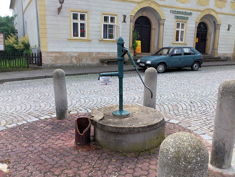 studna bez jména (7025)