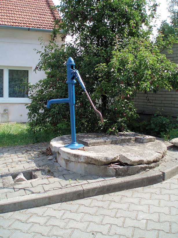 studna bez jména (7182)