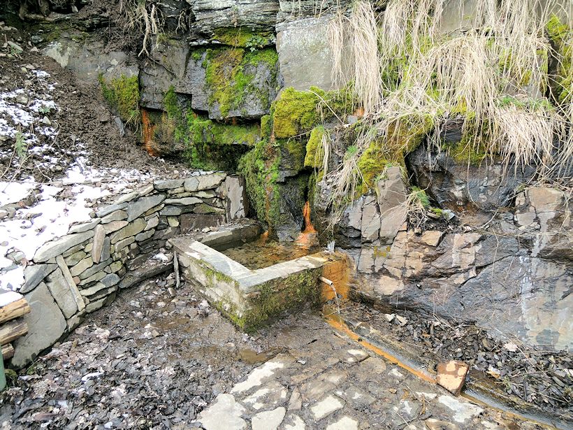 studánka Ve skále (7190)