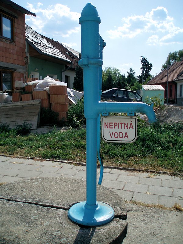 studna bez jména (7256)