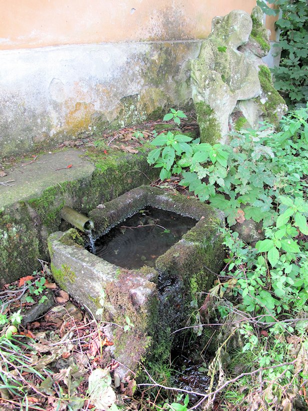 studánka Pramen Panny Marie (7328)