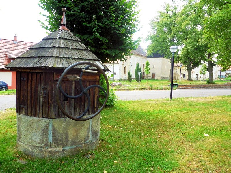 studna bez jména (7333)