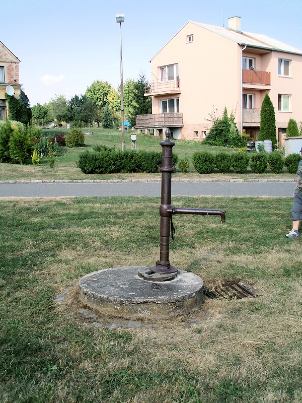 studna bez jména (7384)