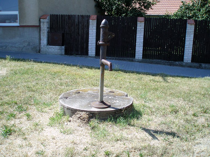 studna bez jména (7388)