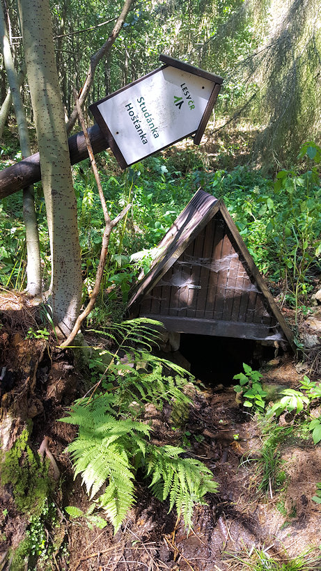 studánka Hošťanka (7637)