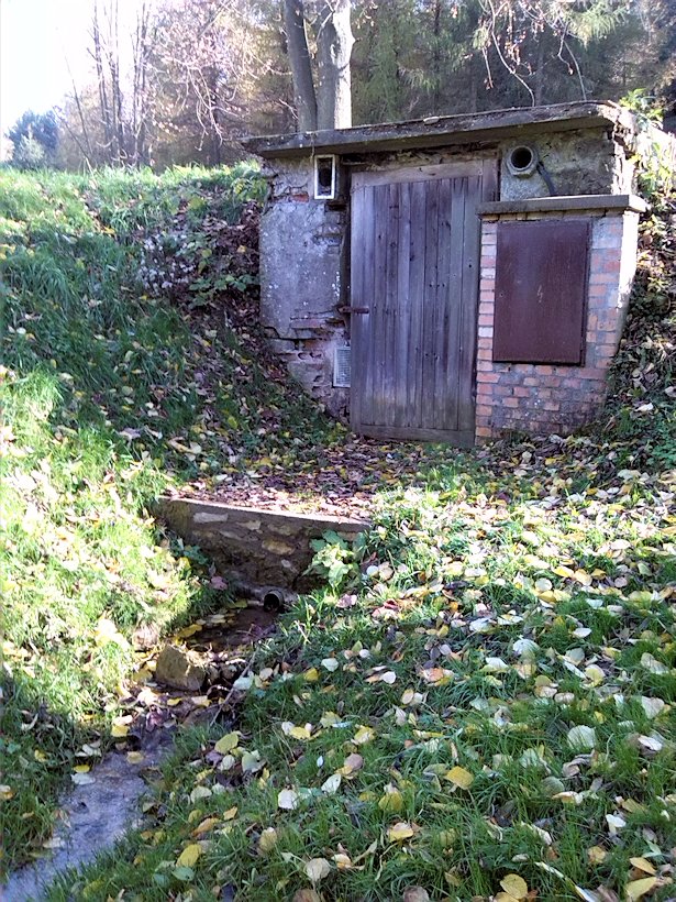 studánka Na Mendryce (7641)
