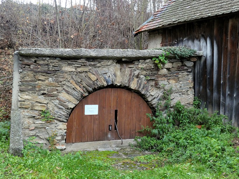 studna bez jména (7753)