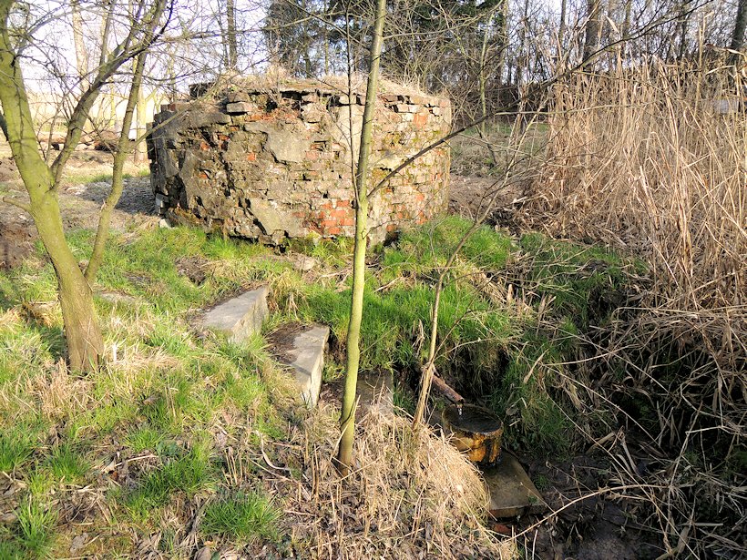 studna bez jména (8093)