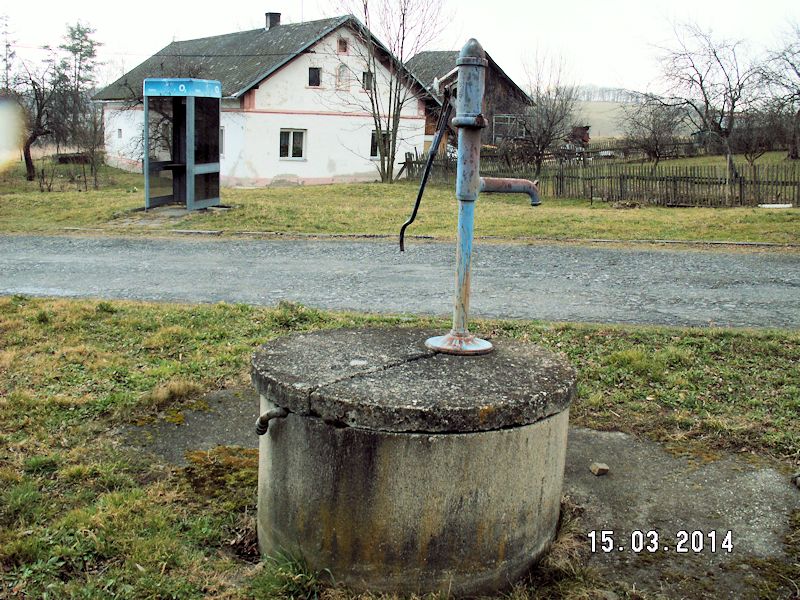 studna Na návsi (8179)