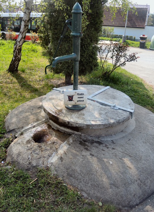 studna Třebonická (8330)