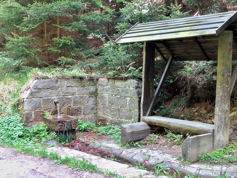 studánka Bílá voda (8560)